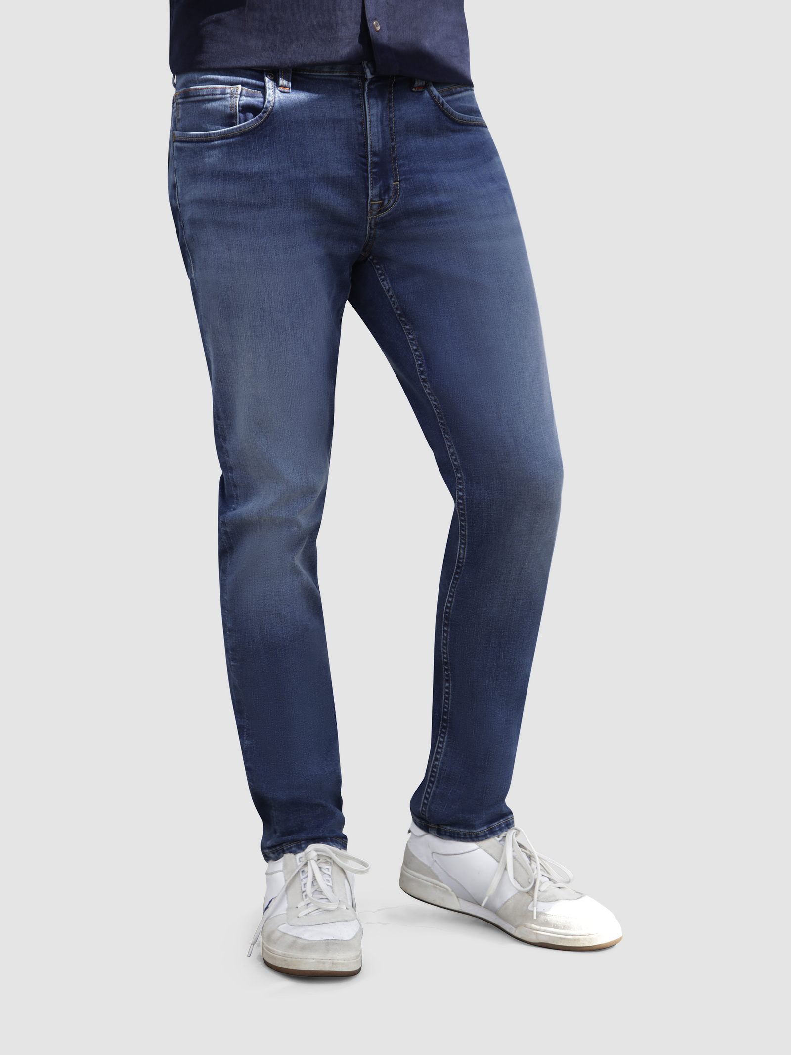 Tapered Fit High Stretch Ajanta Blue Denim Jean
