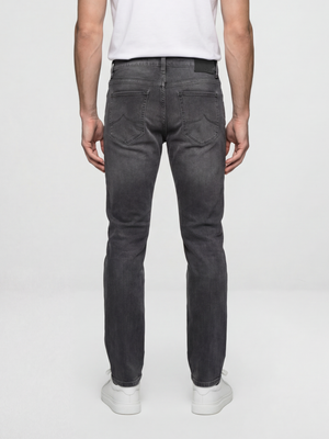 Tapered Fit Flex Active Steel Grey Jean