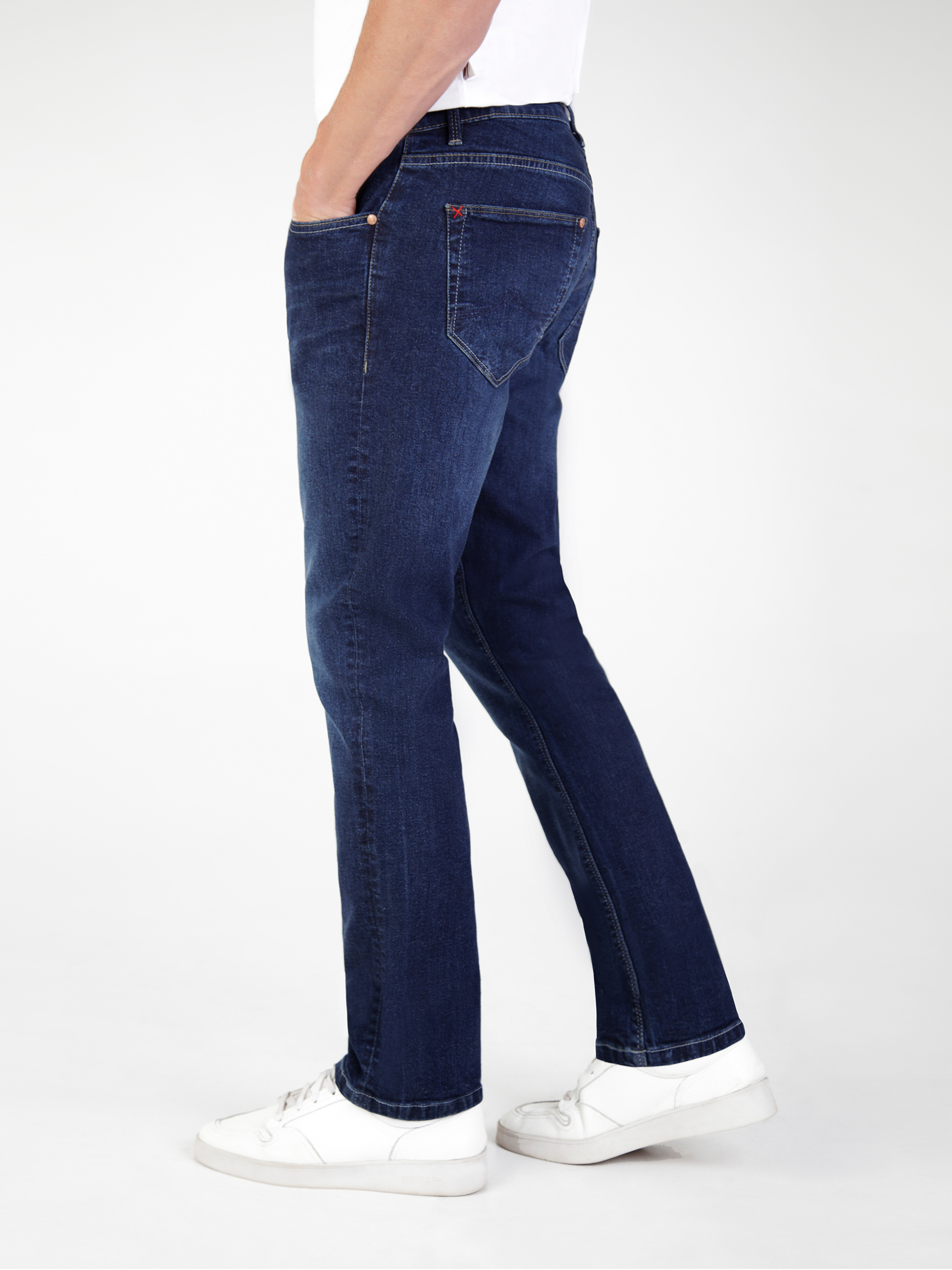 Straight Fit Mid Stretch Lot XX Dark Stretch Jeans