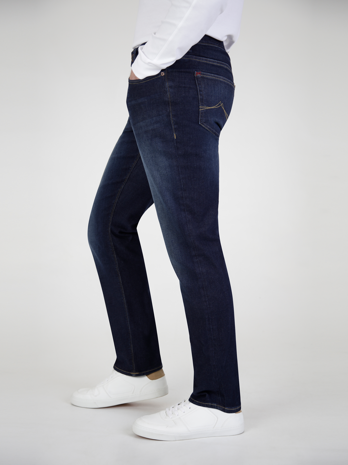 Straight Fit Flex Active Dark Denim Jean