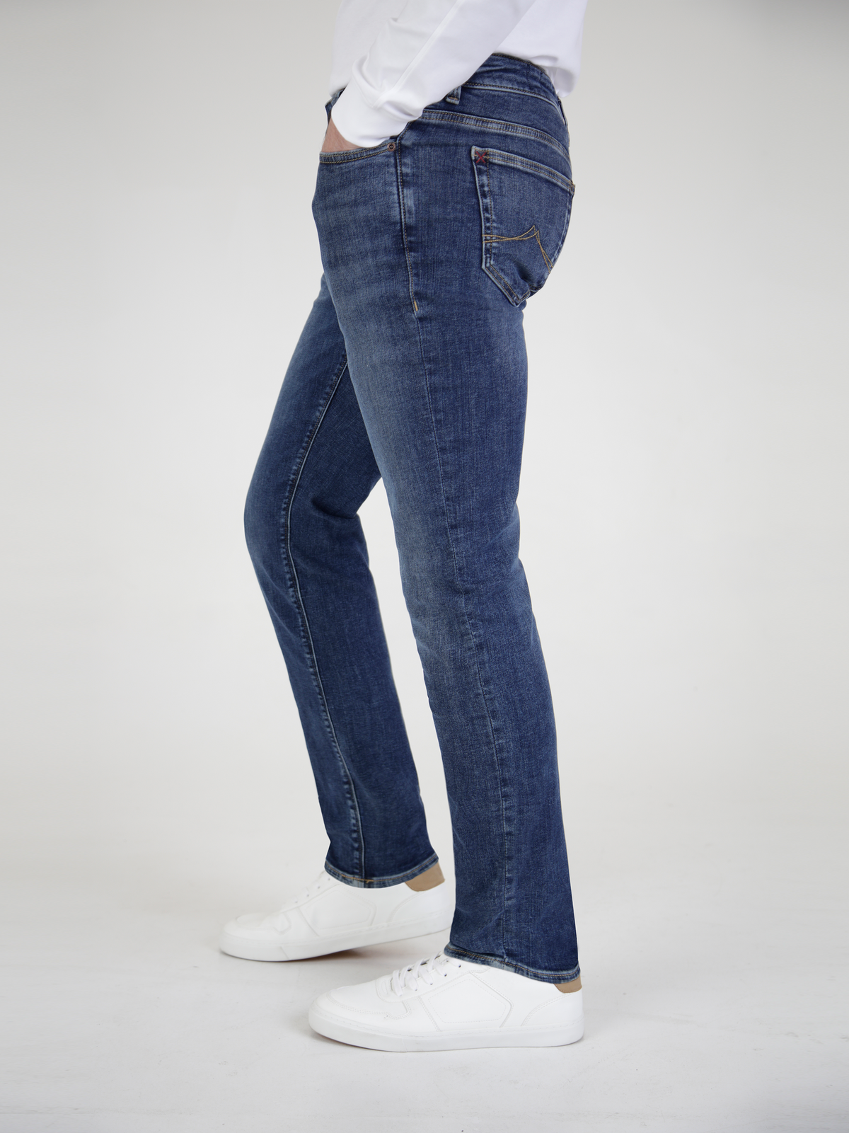 Straight Fit Flex Active Mid Denim Jean