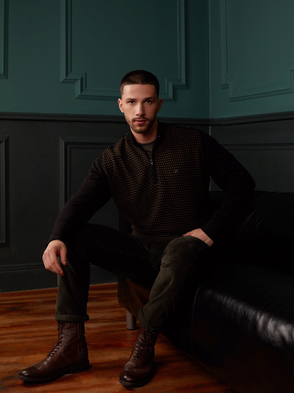 Regular Fit Persian Black Knitted Sweater