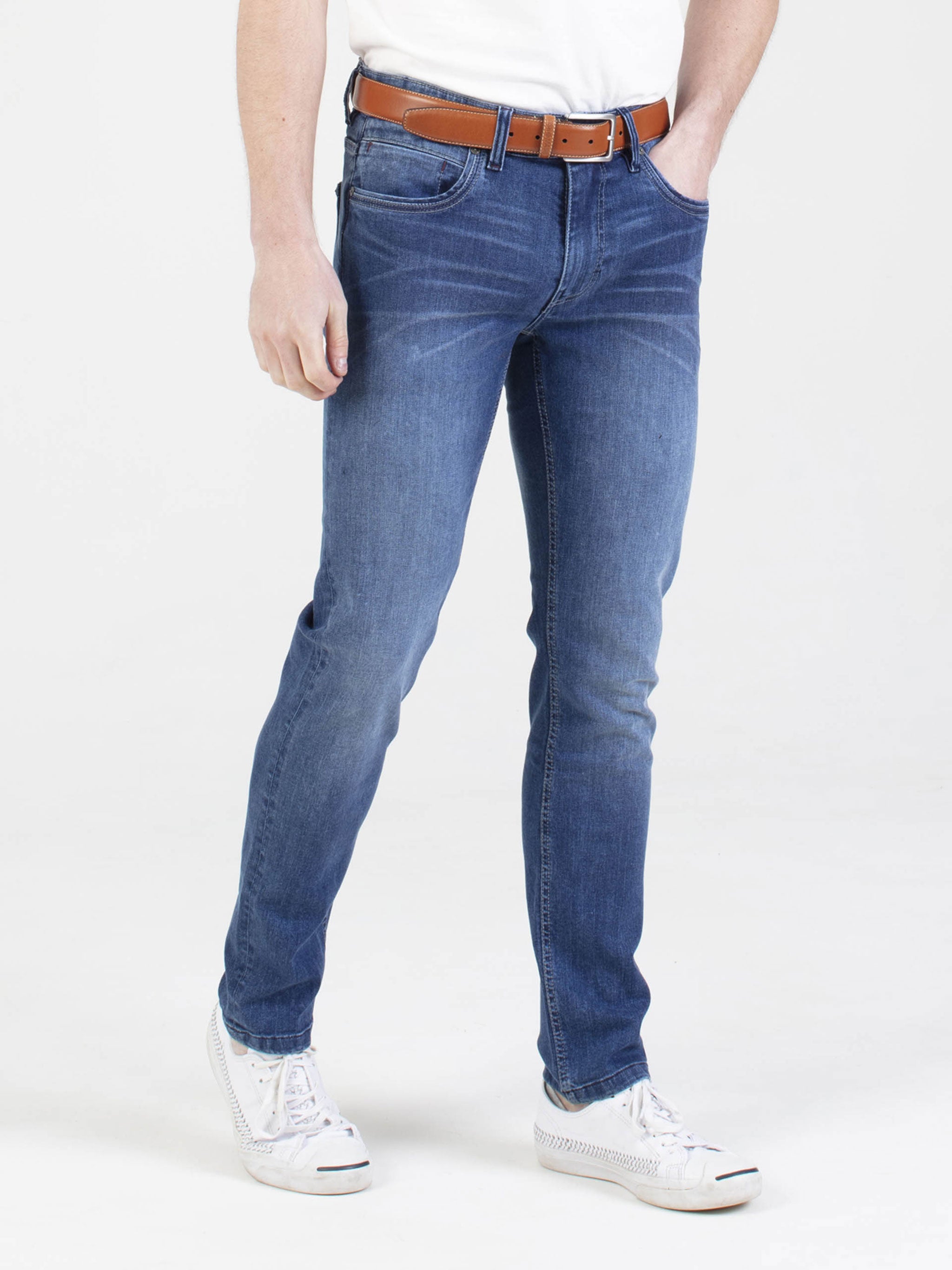 Mens jeans sales slim stretch