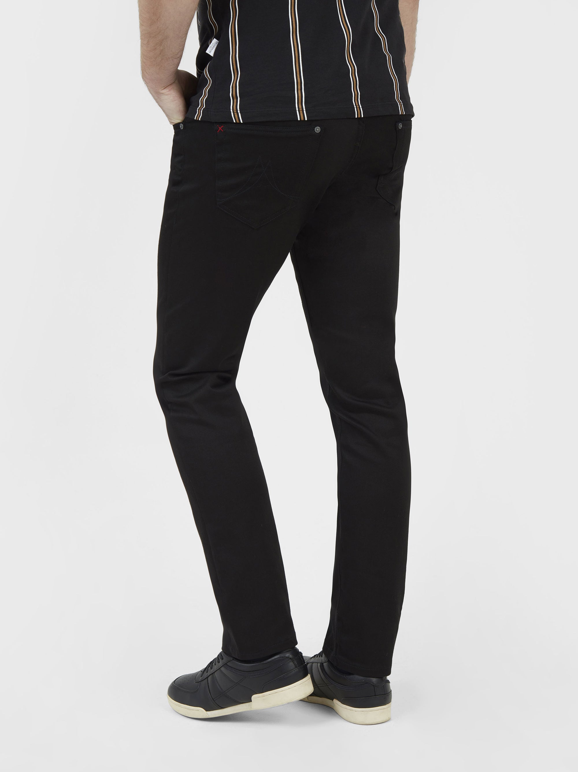 Hyper flex stretch comfortable mens stay forever black tapered fit denim jean mish mash flex