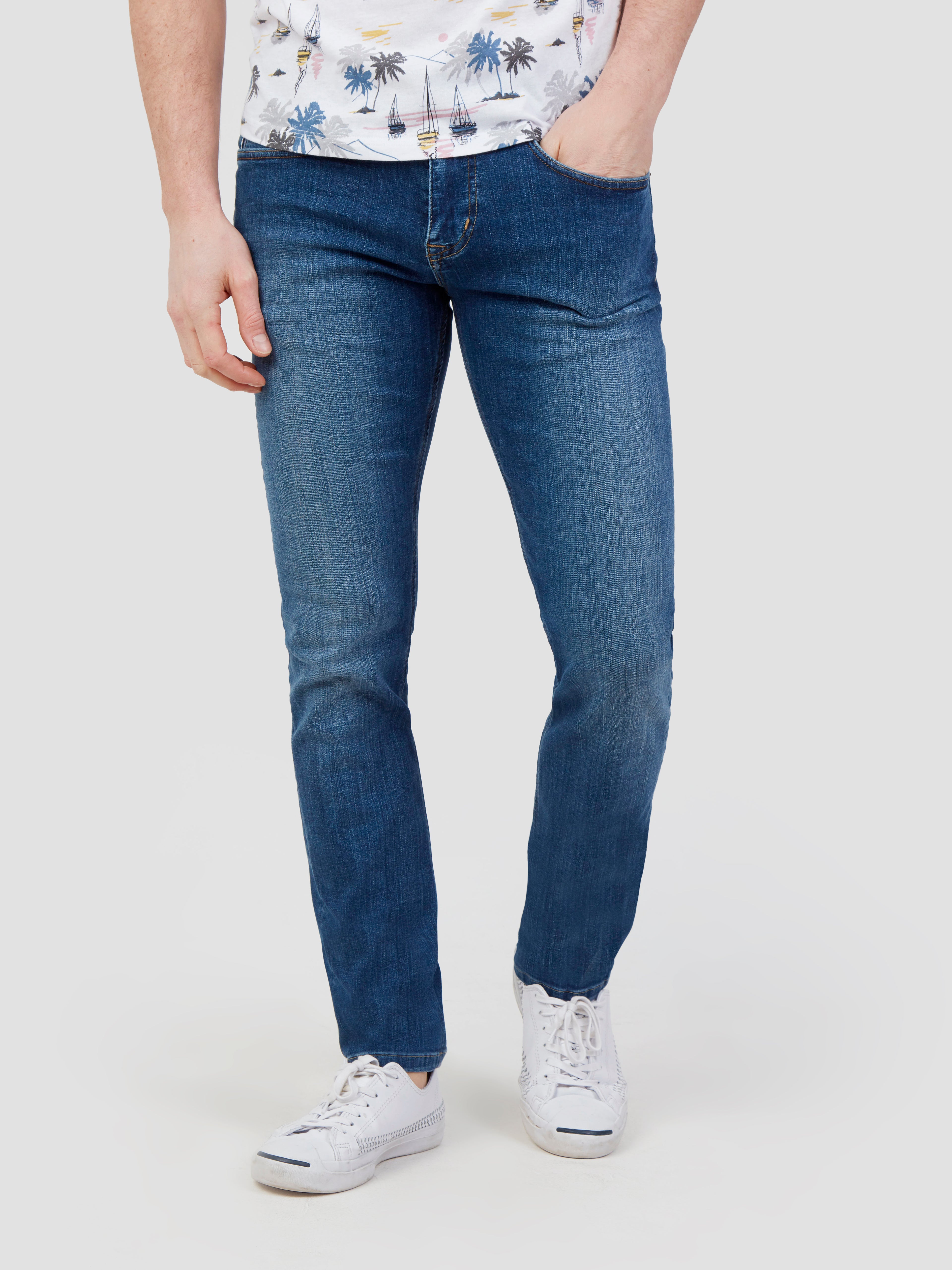 Mavi Jeans Matt Relaxed Fit Jeans | Nordstrom | Mens dressing styles  casual, Relaxed fit jeans, Mens mavi jeans