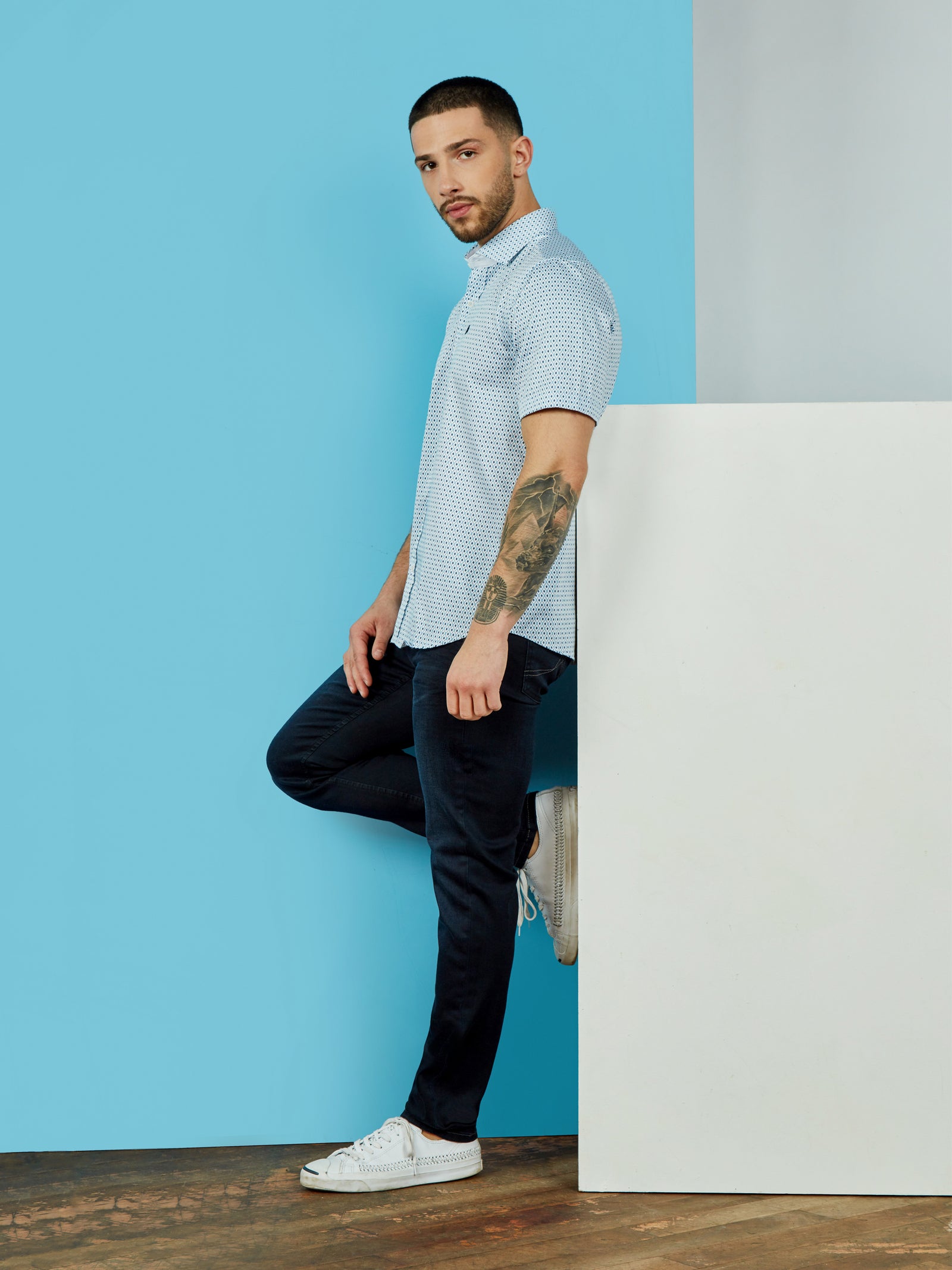 Regular Fit Noro White Printed Short Sleeve Shirt