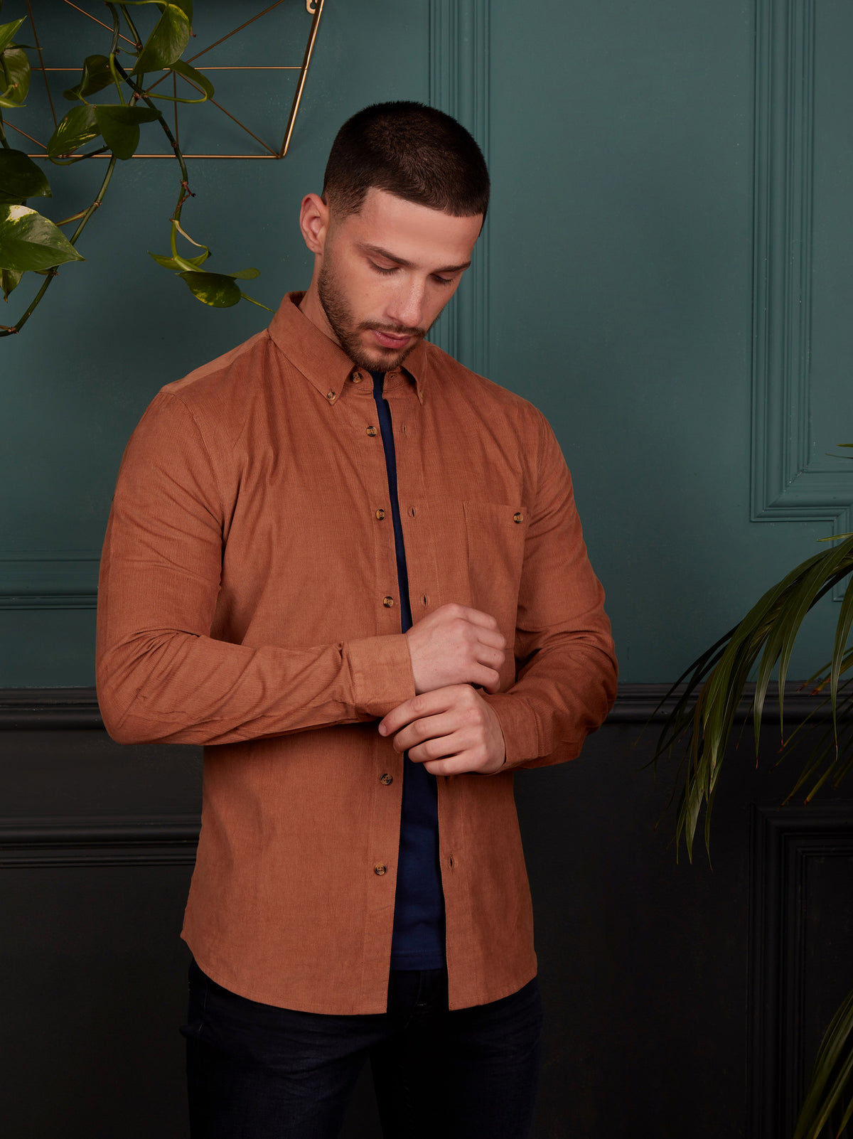 axis-cinnamon-baby-needle-corduroy-mens-long-sleeve-shirt-mish-mash