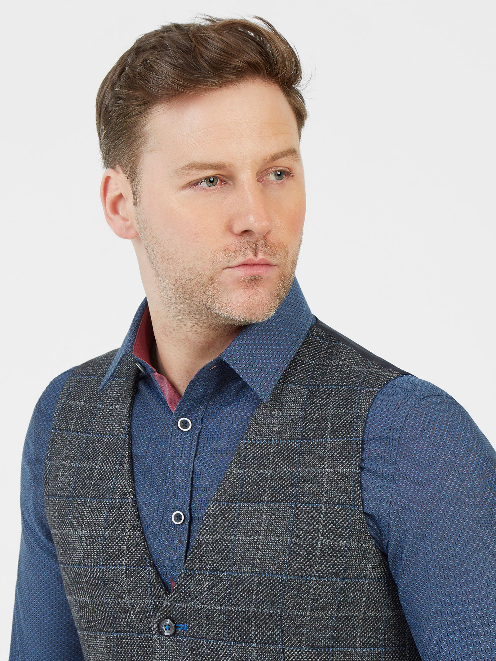 Regular fit single breasted grey check waistcoat with two internal and external jetted pockets mish mash jeans
